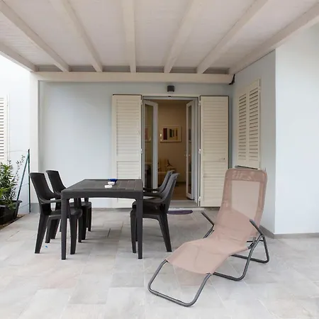 Apartamento Le Di Vada/ Pietra Bianca Vada