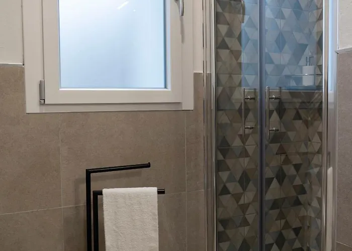 Le Di Vada/ Pietra Bianca Apartamento *