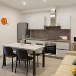 Le Di Vada/ Pietra Bianca Apartamento Vada