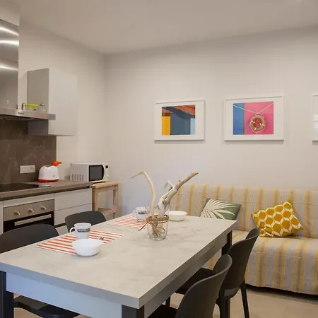 Apartment Le Di Vada/ Pietra Bianca