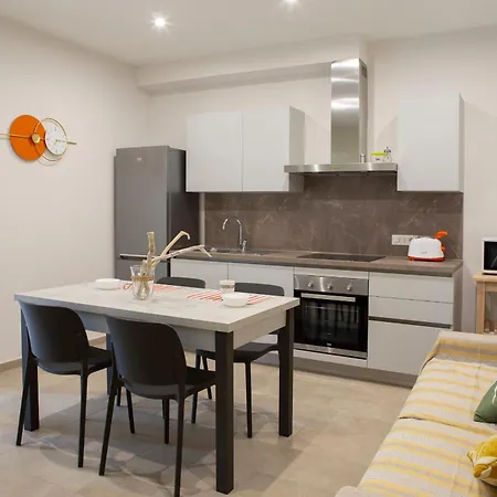 Le Di Vada/ Pietra Bianca Apartment Vada
